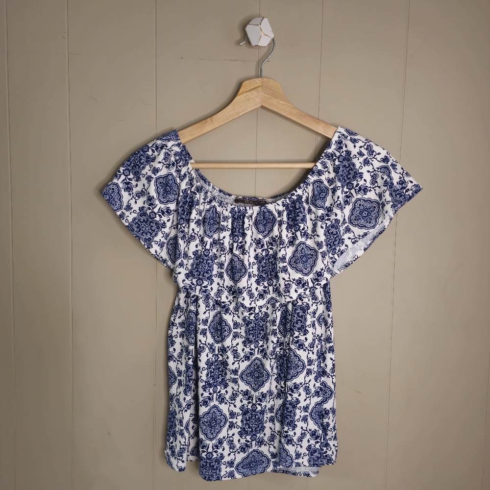 ☆ PINC Over-the-shoulder Ornate Blue Patterned Top, M ☆